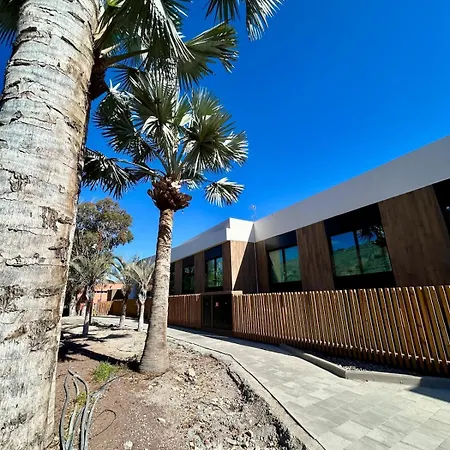 New And Cozy Next To The Apartman *